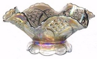 Smoke TULIP & CANE Dome Footed Bowl. 5.25 in. diam. across top.